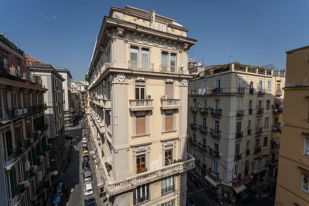 ホテル Medina H. Napoli Centro, By Clapa Group エクステリア 写真