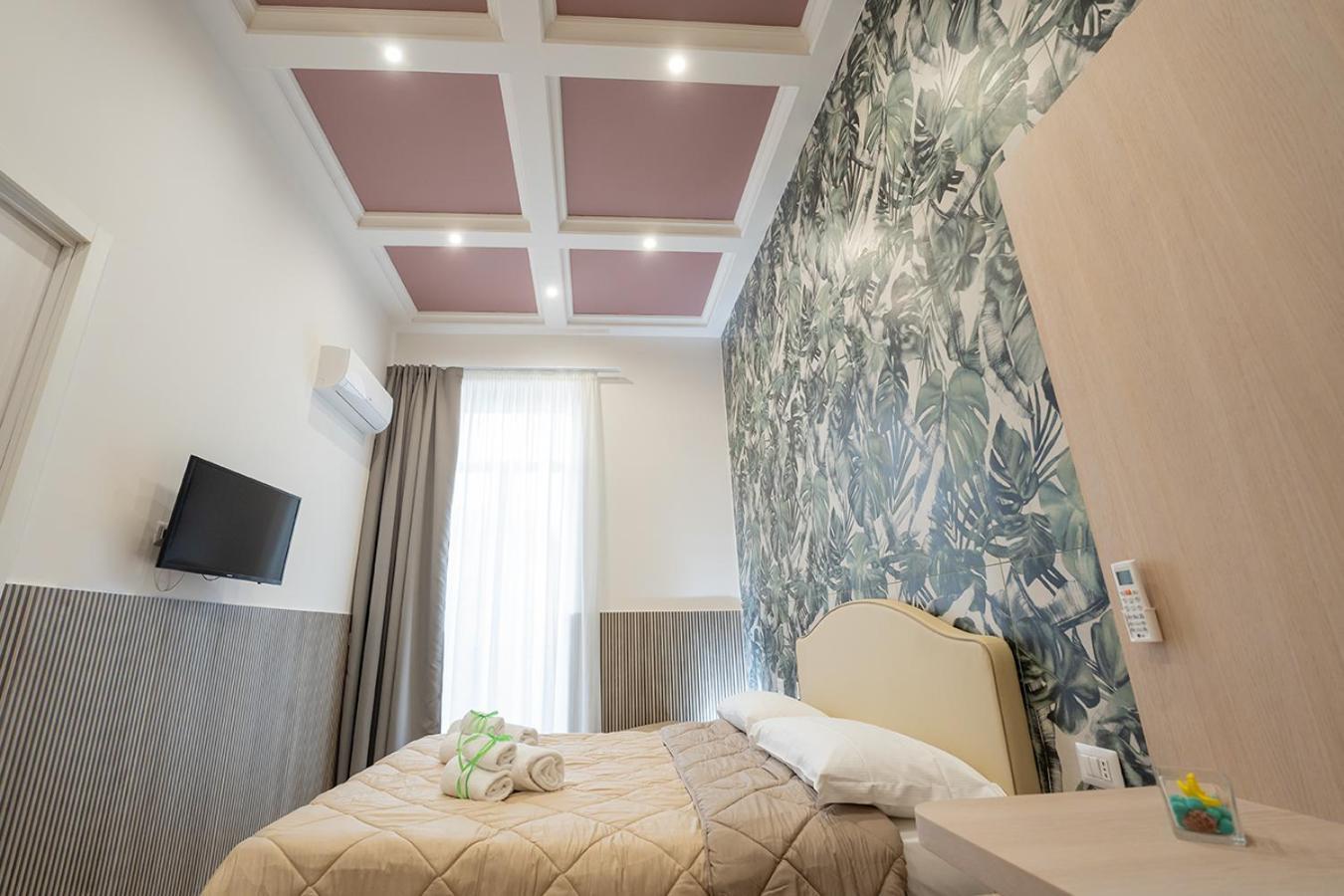 ホテル Medina H. Napoli Centro, By Clapa Group エクステリア 写真