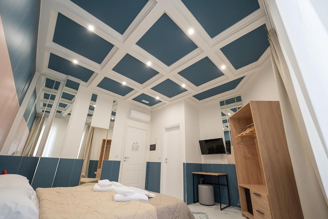ホテル Medina H. Napoli Centro, By Clapa Group エクステリア 写真